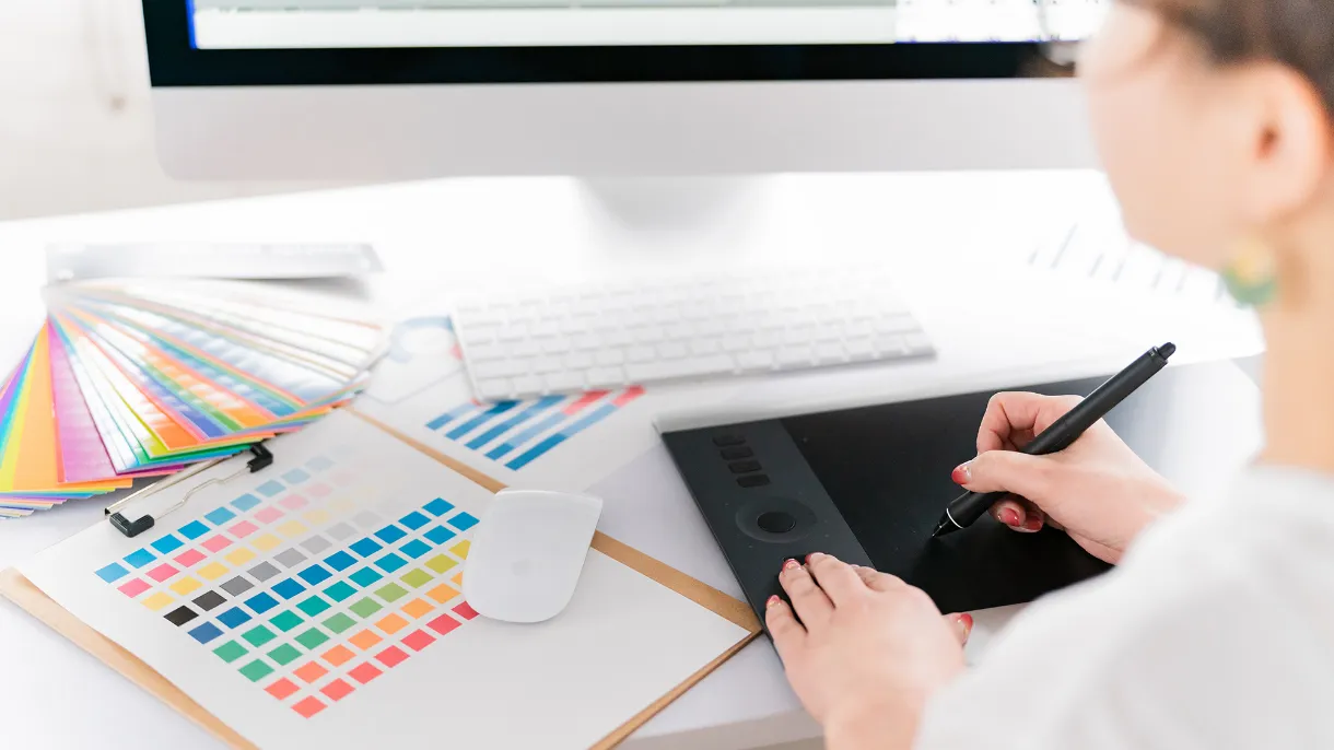 納品するだけではない。「売れる」を<br>仕掛ける<span>デザインコンサルティング</span>