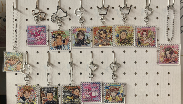 似顔絵シールが“アクリルキーホルダー”に大変身！💫グッズやボトルキープにも大活躍🌟